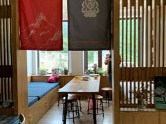 大堂-四姑娘山阿巴郎·藏式花园餐厅