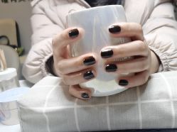 -UGIRL有个美甲