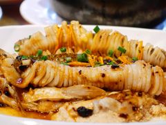 顺德蒸无骨鲫鱼-龙桥私厨·姜花菊花过桥鱼·顺德菜(容桂店)