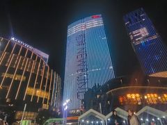 -交通银行前滩31演艺中心