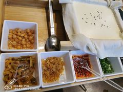 -味友味港印记(厦门集美银泰百货店)