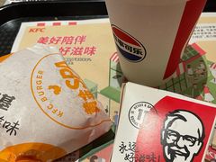 -肯德基(嘉善路地铁站店)