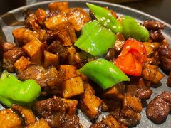 -来龙里 精致 东南亚餐室(万象城店)