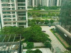 -深圳国际会展中心希尔顿酒店(前海华发冰雪世界店)
