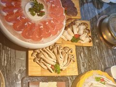 -慢丽江·云南野生菌土鸡锅(付家庄店)