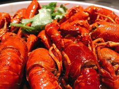 -龙巢盱眙龙虾·牛蛙·烧烤宵夜(八卦岭店)