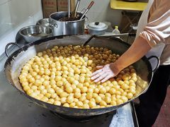 -邓记新一代糖油果子(四川煤管局供销公司职工宿舍店)