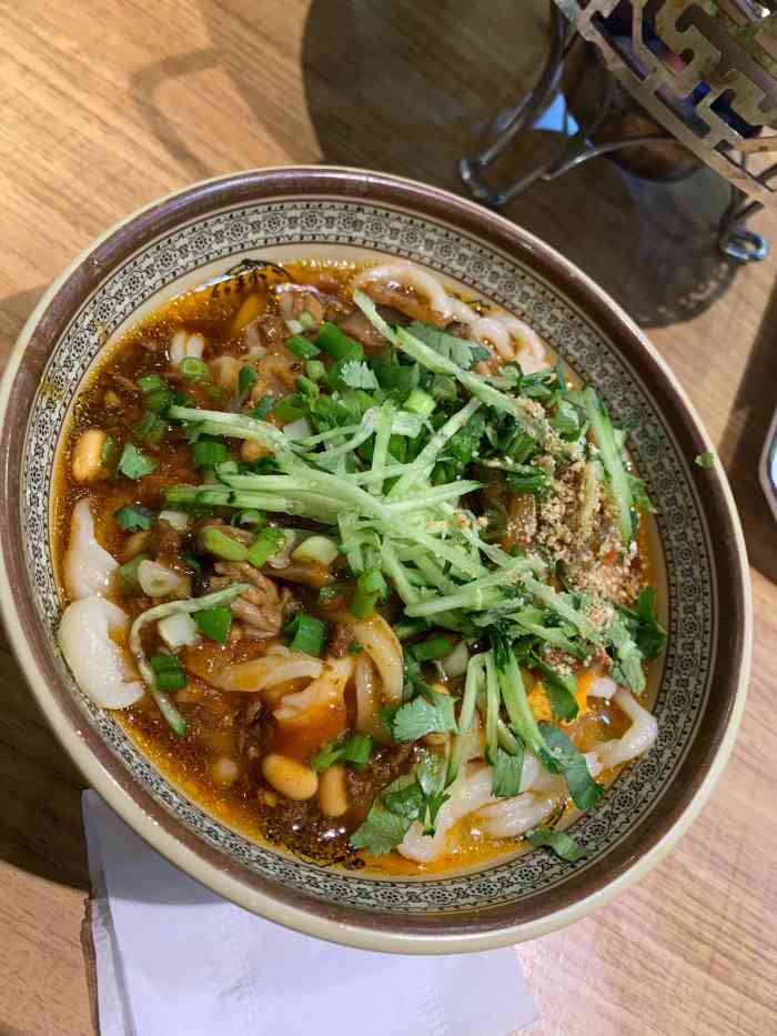 饿师兄酱肉剔尖馆-"在红丝街这边,首开·国风琅玥小区背后. .