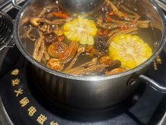 -仄园围炉坊·牛肉火锅·汕头卤水火锅(蛇口店)