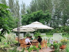 -墨居上隐·院子里火锅(峨眉店)
