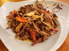 什锦山野菜-小厨子私房菜·云南美食店