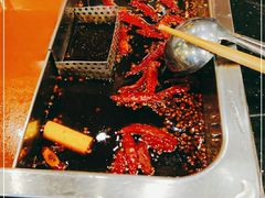 -百年川椒重庆老火锅(光谷店)