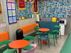 -花样年华游泳馆·游泳培训基地
