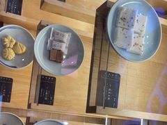 -阮大兴糕团(滨江宝龙店)