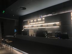 -瑞幸咖啡(宝华国际广场店)
