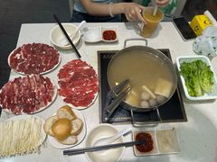 -黑山牛肉汤火锅(花城汇店)