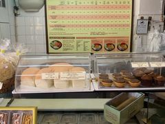 面包甜点陈列柜-安德鲁饼店(总店)