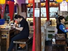 -唇辣号重庆老火锅(燕郊鑫乐汇店)