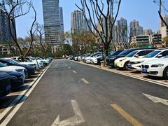 -成都东站-停车场