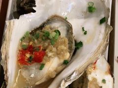 烤湛江生蚝-木屋烧烤(大运店)