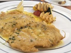 -红房子西菜馆(淮海中路店)