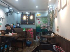 大堂-鸭小妹鸭血粉丝(老门东店)