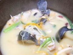 -咕嘟草帽鱼·牛奶一样的鲜鱼汤(包河万达广场创始店)