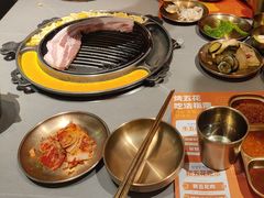 -轻烧烤肉(光谷步行街店)