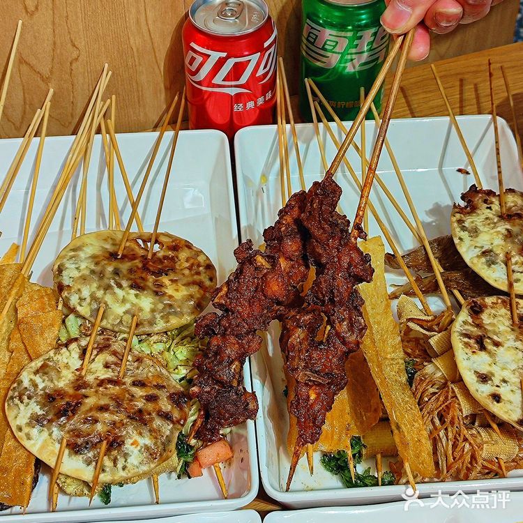 日月光新开的麻辣烫炸串，也太好吃了吧❗