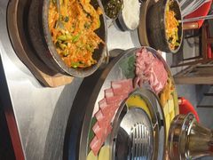 -哈哈碳都·牛肋条无限自助烤肉(台江万达店)