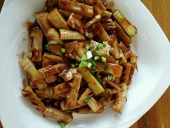 -乌镇那一年小院主题餐厅(甘泉西路店)