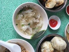 -依云煎包店