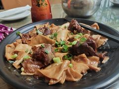 -壹阁胡羊焖饼(特色小吃街店)