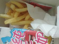 -麦当劳(轻轨曹杨路店)