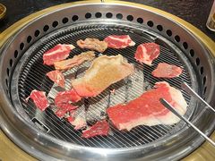 -何发发和牛烧肉·鳗鱼榴莲放题自助(乐峰广场店)