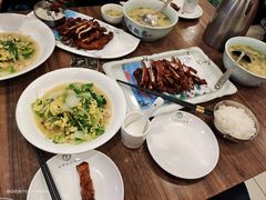 -今鲜源大酒店·中华餐饮名店(新湛路店)