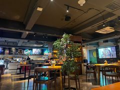 -JINNS锦时 steak&pizza(浸信会礼拜堂旧址店)