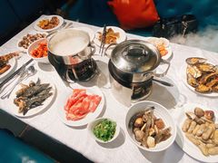 -领鲜活海鲜榴莲自助火锅(东门店)