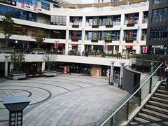 -浦江城市生活广场(江月路店)