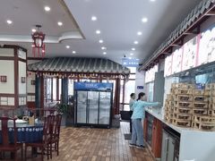 -桥香园过桥米线(国贸店)