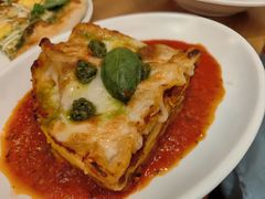 -城市大道红炉披萨烘焙坊