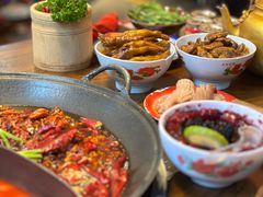 -萍姐火锅·公路夜市(武汉首店)