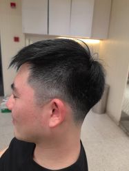 -PE SALON