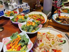 -领鲜活海鲜榴莲自助火锅(东门店)