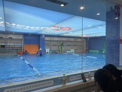 -戊辰亲子游泳俱乐部