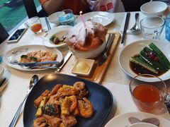 -港丽餐厅(高德置地店)