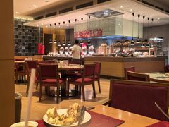 -视界美食自助餐厅·石家庄希尔顿酒店