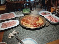 -小天鹅火锅·一线江景洪鼎旗舰店(洪崖洞店)
