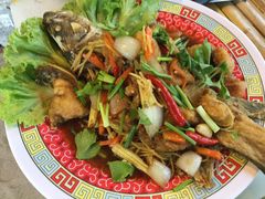 -Thiw Soen Seafood Restaurant