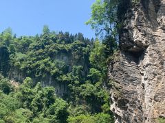-龙水峡地缝景区